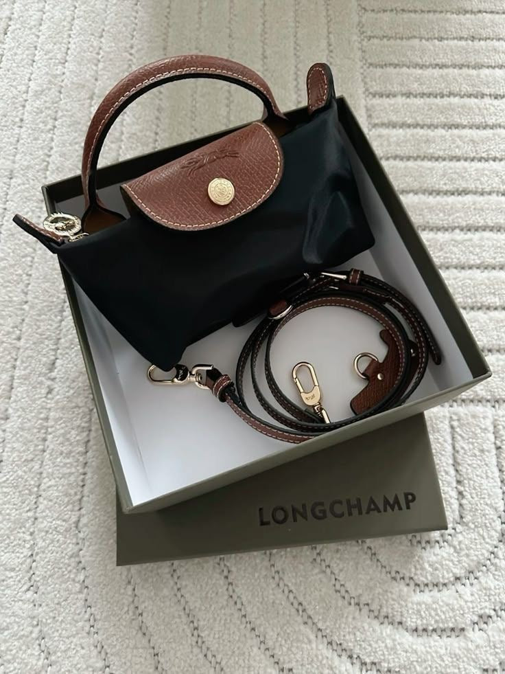 Longchamp Long-Strap Crossbody Bag - Black