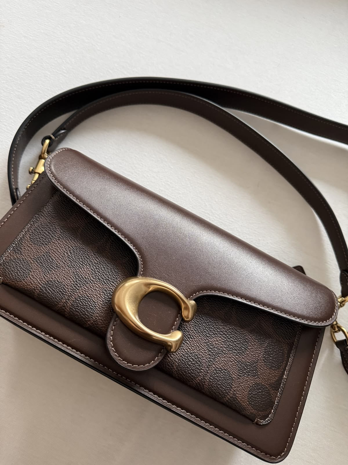 COACH TABBY - DARK BROWN